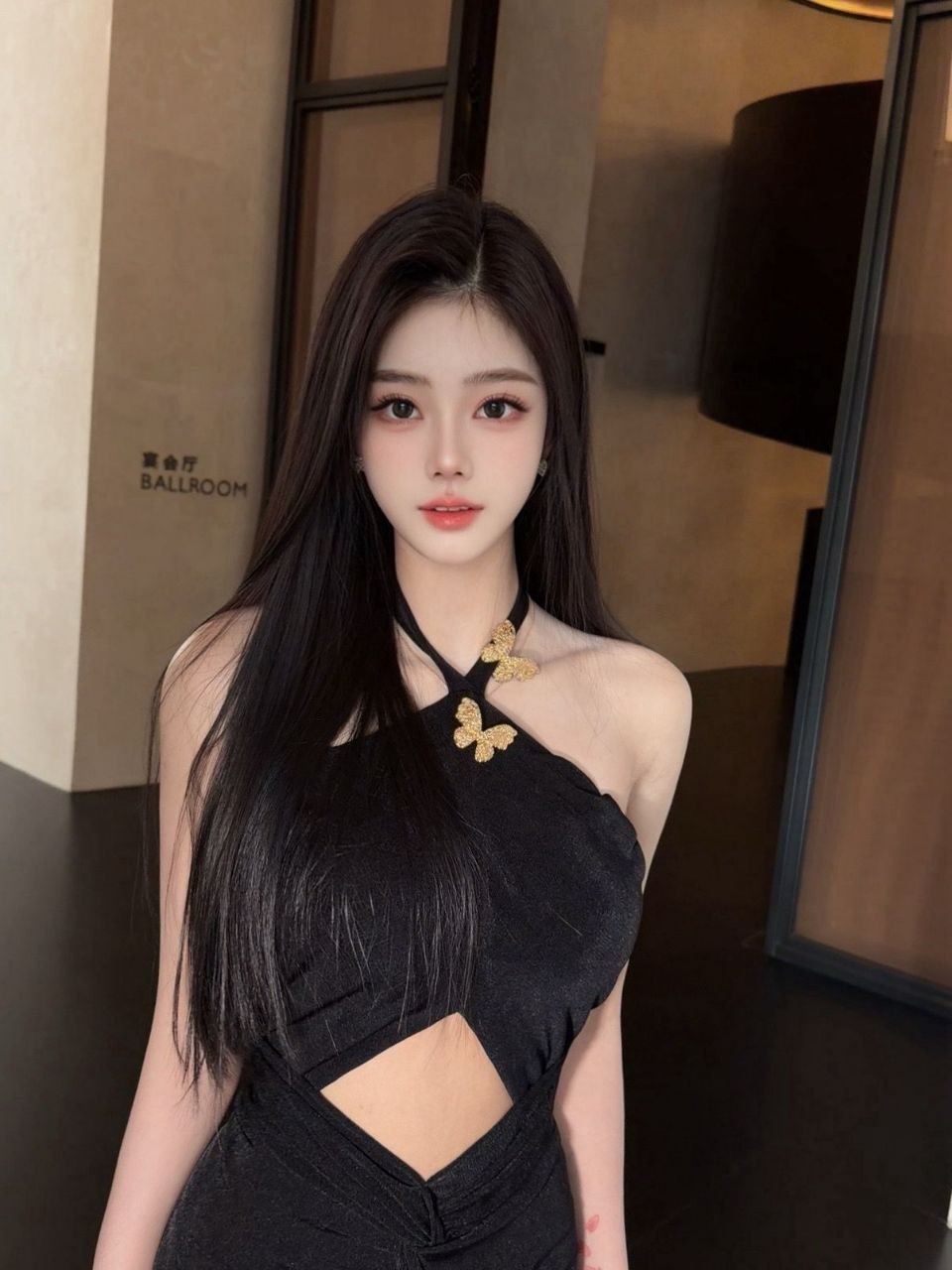 高级御姐婉莹