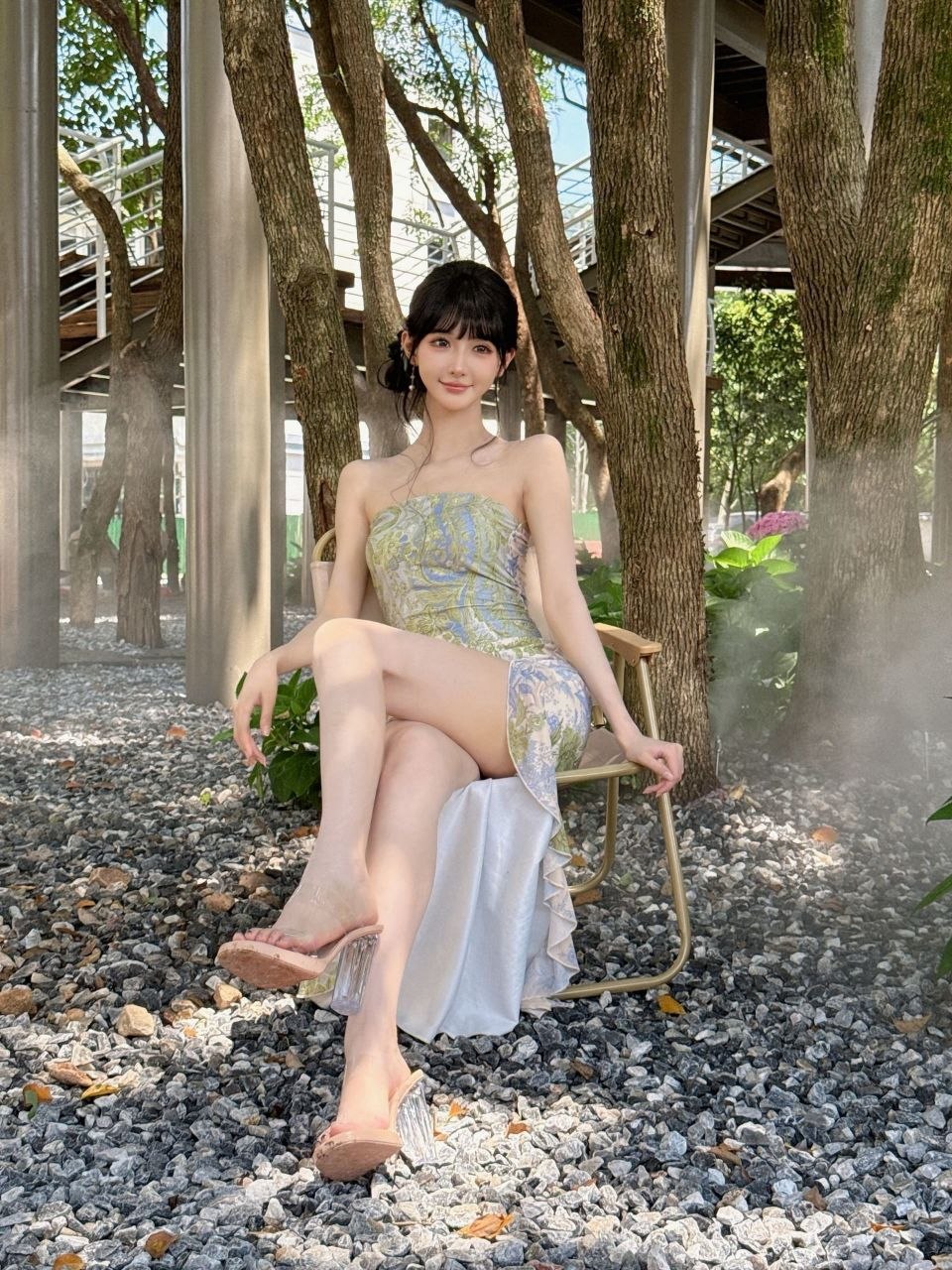 修长美腿模特婧琪