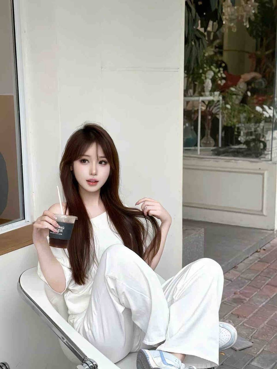 洋气可爱小姐姐旻妤