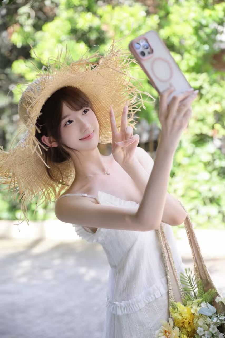 Facebook旅游博主依妍