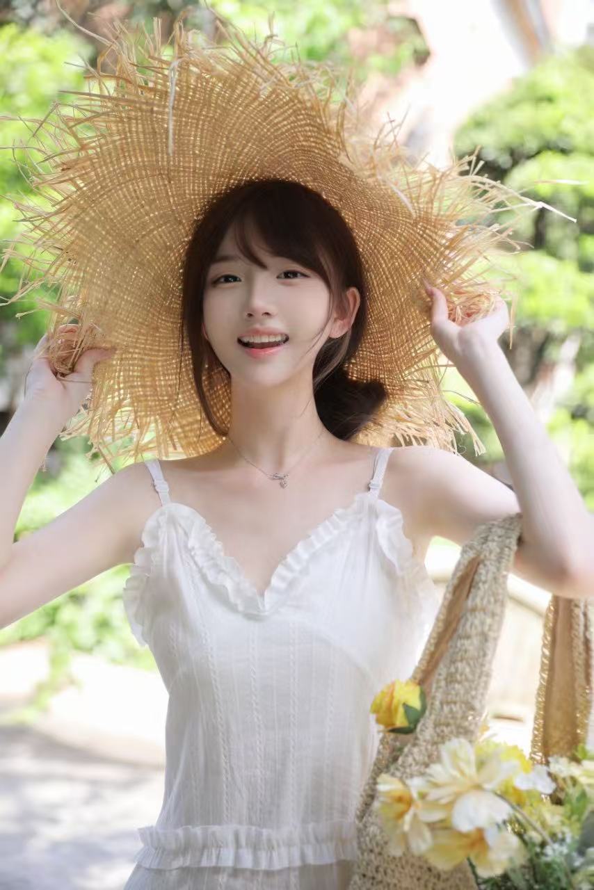 Facebook旅游博主依妍