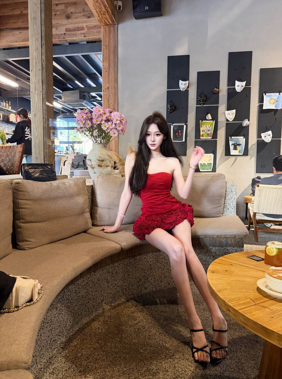 精致妆容纯欲女友Felicia