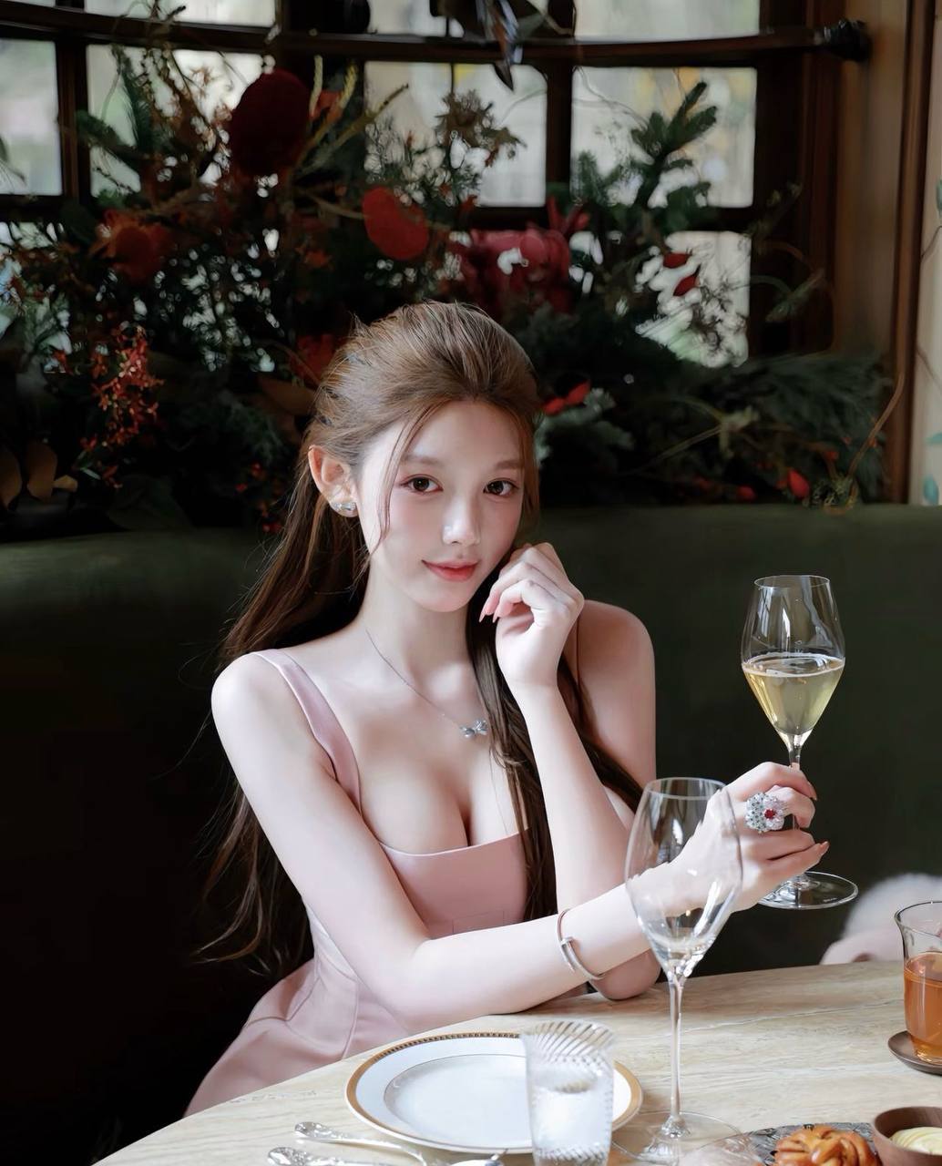 落落大方御姐可昕