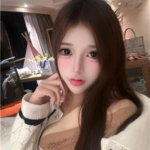 艺术学院在读生Zaya