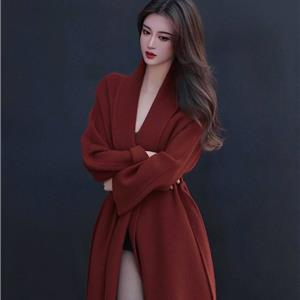 高挑迷人健身达人瑶晗