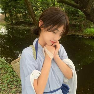 清纯灵动学妹Eloise