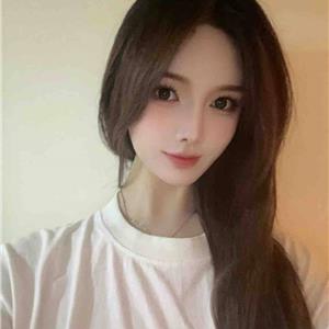 天生尤物Nyria