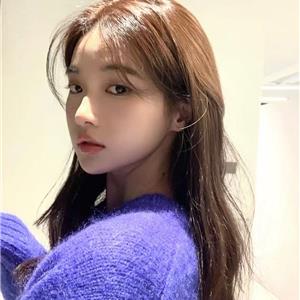 INS网红留学生婉瑶