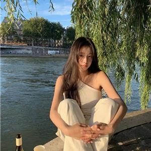 冷感气质女友思瑾