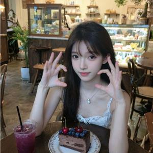 长腿美少女Melanie