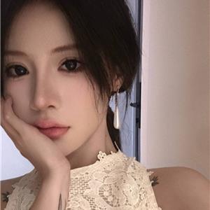 冷酷辣妹Dominique