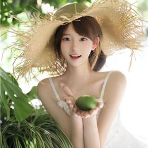 Facebook旅游博主依妍