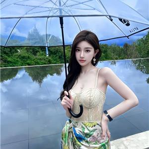 高挑白皙御姐Colette